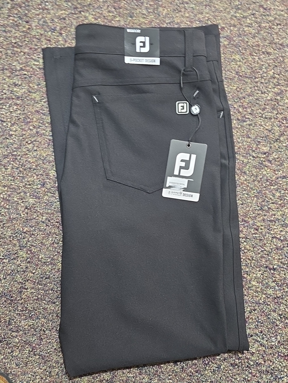 NWT FootJoy Men’s Black Golf Performance Pants